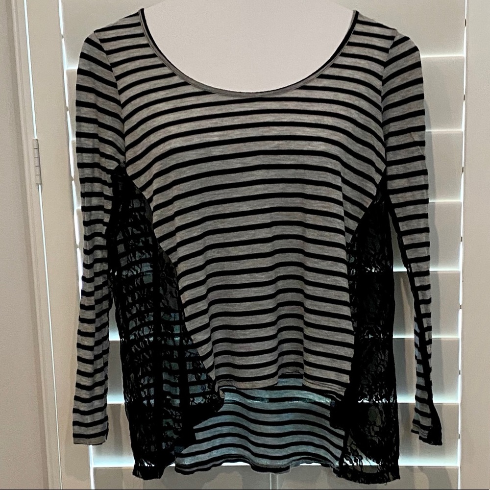 LF Emma & Sam Lace Top